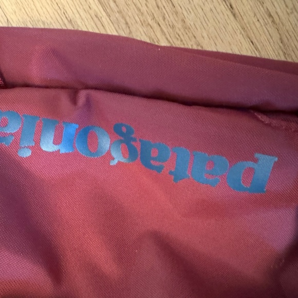 Patagonia Atom Sling Bag - Picture 7 of 7